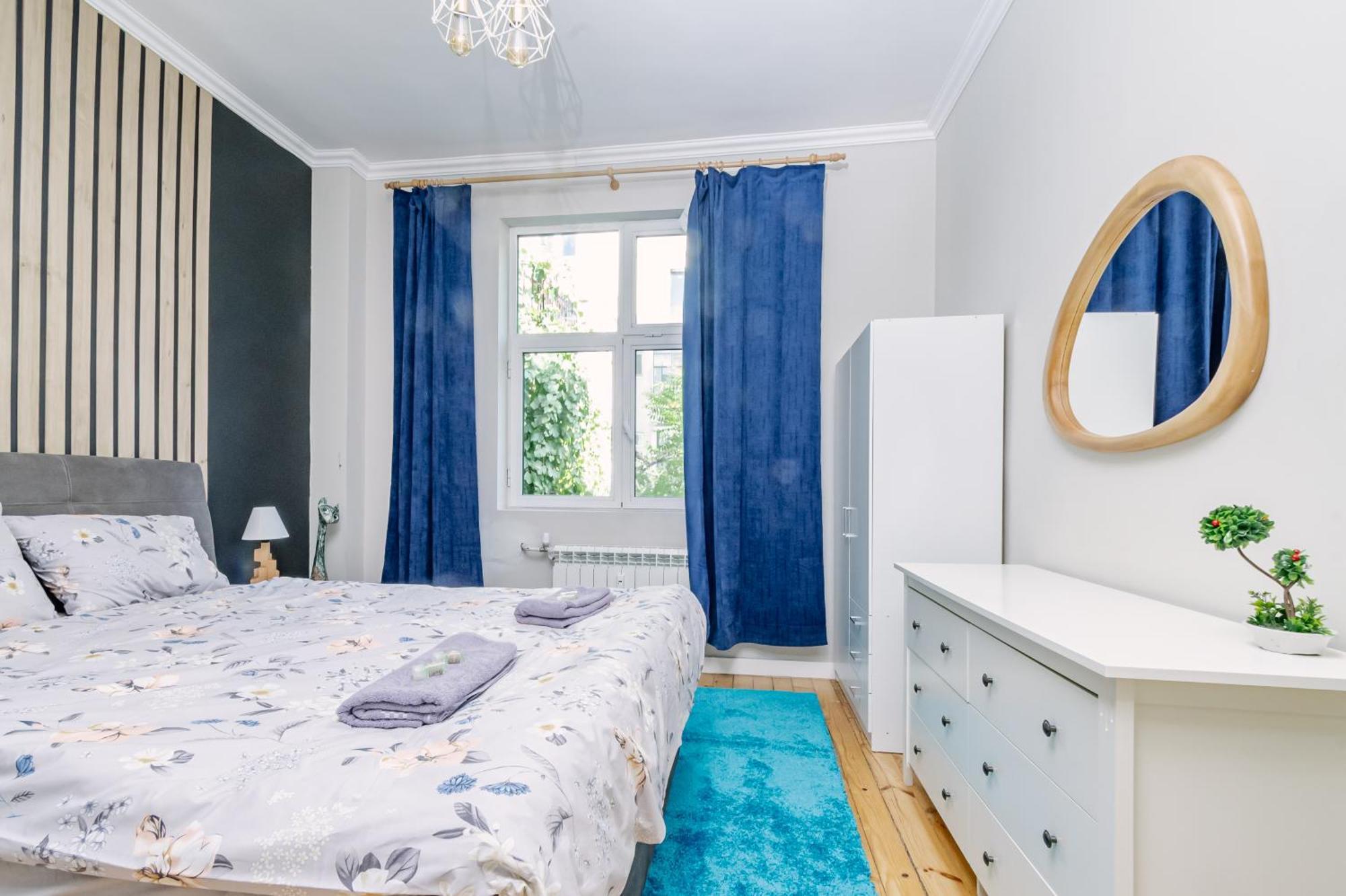 Ferienwohnung 5 Seconds Away From The Main Street, Free Secured Parking Sofia Exterior foto